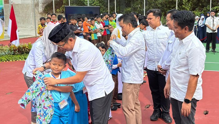 Balikpapan Bagi-Bagi Seragam Sekolah Gratis, SMA bakal Menyusul Tahun Depan