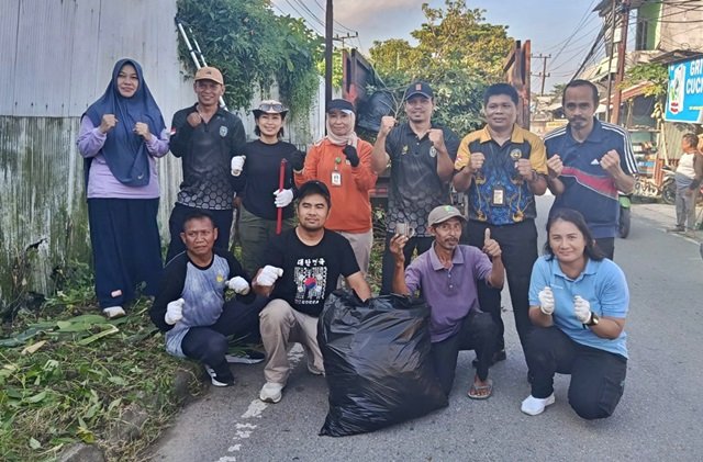 Kerja Bakti Massal di Gunung Telihan Bontang Perkuat Kepedulian Lingkungan dan Solidaritas Warga