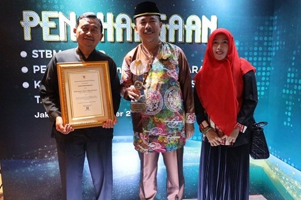 Kukar Raih Penghargaan Program Keamanan Pangan Olahan Siap Saji 2024