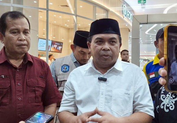 Wajib Belajar di Bontang, Satpol PP Razia Mal sampai Pantai Galau