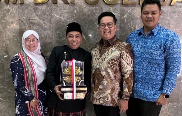 Pokdarwis B3 Pela, Kutai Kartanegara Sabet Kalpataru 2024 Kategori Penyelamatan Lingkungan