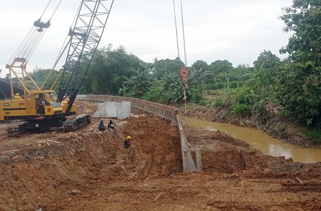 Lurah Satimpo Optimistis Turap Sungai Dahlia jadi Benteng Baru Hadapi Banjir di Bontang
