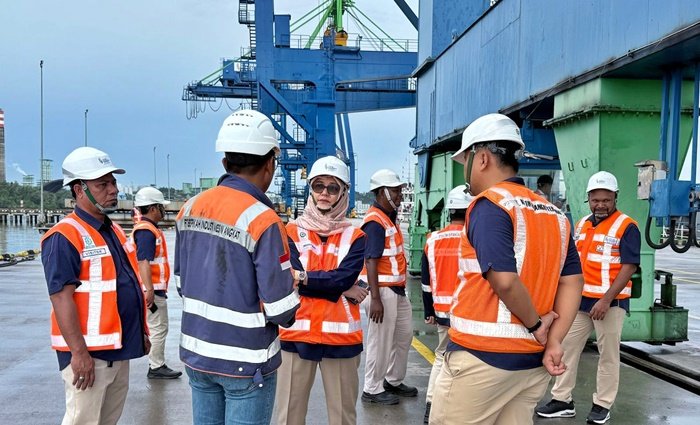 Arus Peti Kemas KKT Tumbuh 3 Persen Periode Maret 2026
