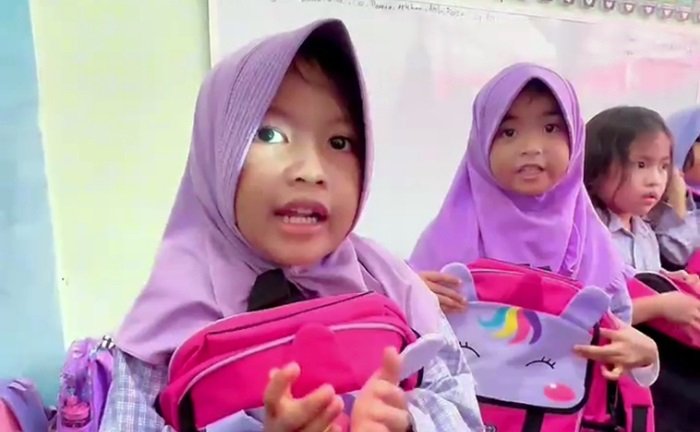 Tas Sekolah Gratis di Bontang Diklaim Kuat, Tebal, dan Tahan Air