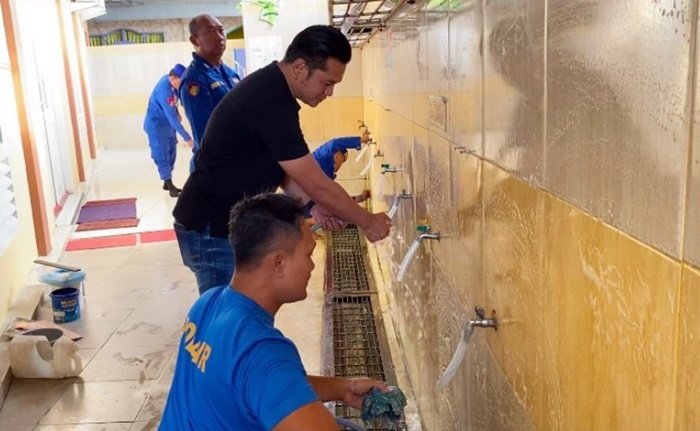 Sambut HUT Polairud ke-75, Sat Polairud Bontang Gelar Bakti Sosial di Masjid