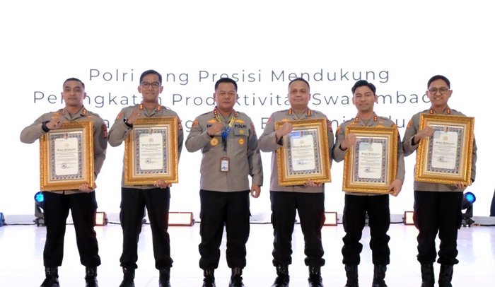Polres Kutim Raih Penghargaan Pelayanan Prima dan Zona Integritas dari Kapolri