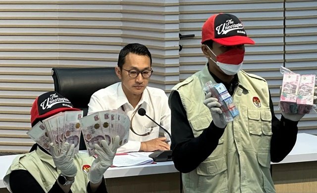 KPK Sita Rp6,38 Miliar dari Kasus Suap Pajak