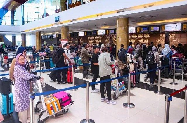 Penumpang Pesawat Domestik di Kaltim Anjlok 13 Persen, Internasional Naik Dua Kali Lipat