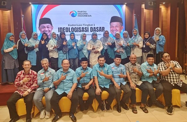 DPW Partai Gelora Indonesia Kaltim menggelar Program Kaderisasi Ideologisasi Dasar di Hotel Diamond, Samarinda, Sabtu (6/6).<br />