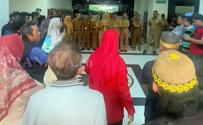 Penataan Pasar Pagi Samarinda Picu Protes Pedagang, Pemilik Izin Resmi Merasa Terpinggirkan