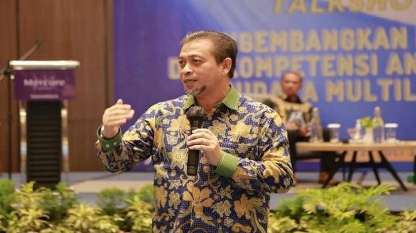 Sampaikan Tausiyah Maulid, Wakil Gubernur Hadi Mulyadi Ajak Masyarakat Teladani Rasulullah