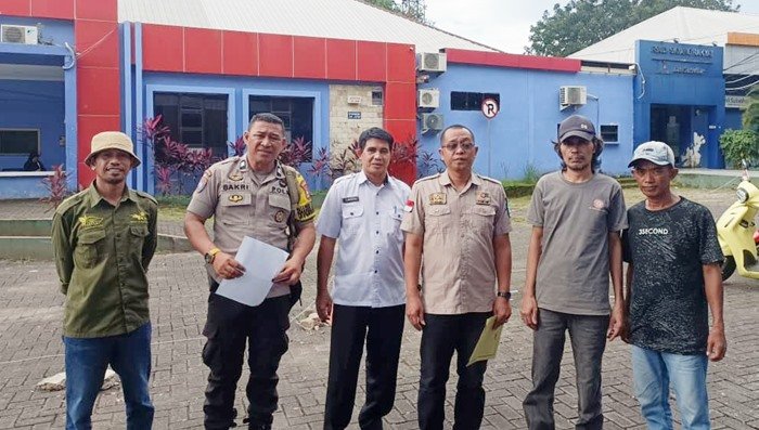 Cerita AIPTU Bakri, Polisi di Pangkep yang Antar Warga ODGJ ke RSUD dengan Hati
