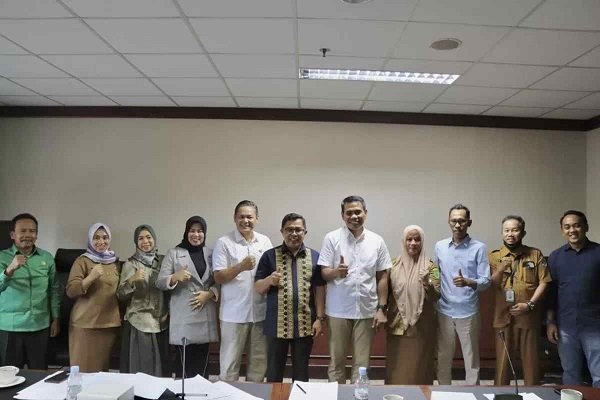 DPRD Kaltim Sambut Kunjungan Kerja Pansus Raperda DPRD Kutim