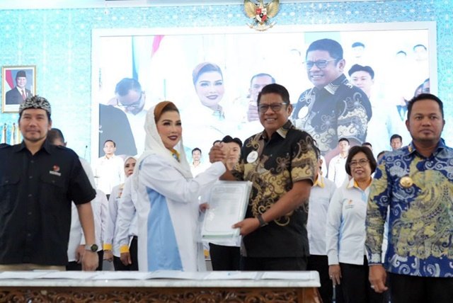 Istri Gubernur Rudy Masud Dilantik sebagai Ketua KORMI Kaltim 2025–2029