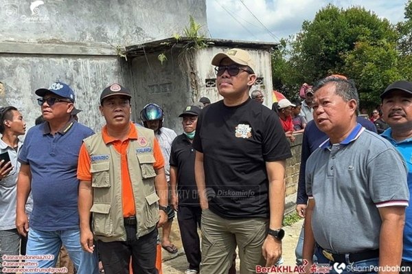 Tanah Longsor di Jalan Belimau, Wali Kota Samarinda Larang Warga Pulang ke Rumah