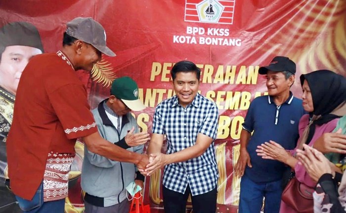 Peduli Sesama, KKSS Bontang Salurkan Ratusan Paket Sembako
