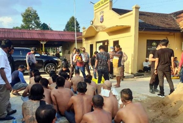 Polisi Bersih-Bersih Preman di Samarinda, Bawa Parang Alasan Berkebun