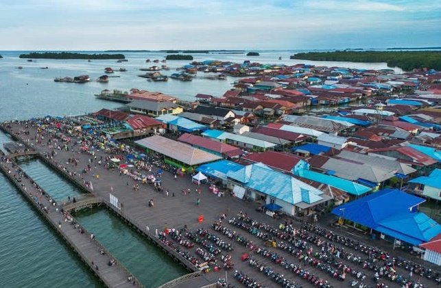 Vila di Atas Laut Mulai Ditertibkan, Pemprov Kaltim Khawatir Pesisir Rusak