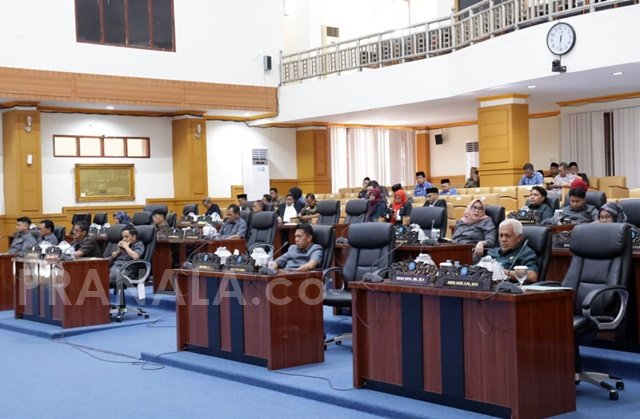 Raperda Disabilitas Masuk Tahap Baru, DPRD Pangkep Terima Jawaban Tujuh Fraksi