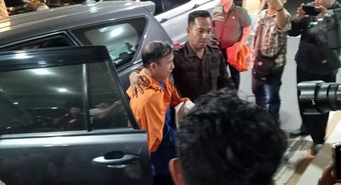 Buron 8 Tahun, Terpidana Pencabulan Anak Samarinda Ditangkap saat Makan Soto di Manado