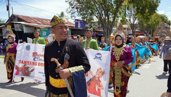Kolaborasi Satimpo, Ikawangi, dan Paguyuban Pawargo Meriahkan Bontang City Carnival 2024