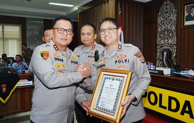 Polres Kutim Raih Penghargaan Juara 2 Terbaik dalam Operasi Ketupat Mahakam 2025