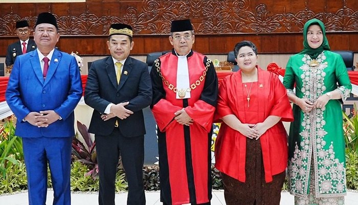 Hasanuddin Mas'ud Resmi Dilantik sebagai Ketua DPRD Kaltim 2024-2029