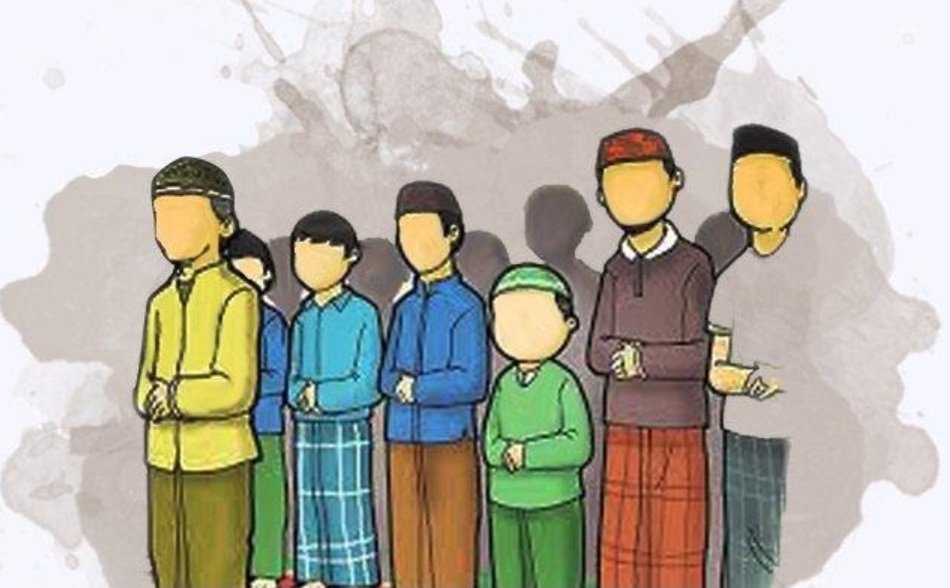 New Normal Salat Berjemaah di Masjid Bontang; Tidak Bawa Anak di Bawah 12 Tahun hingga Siapkan Daftar Hadir