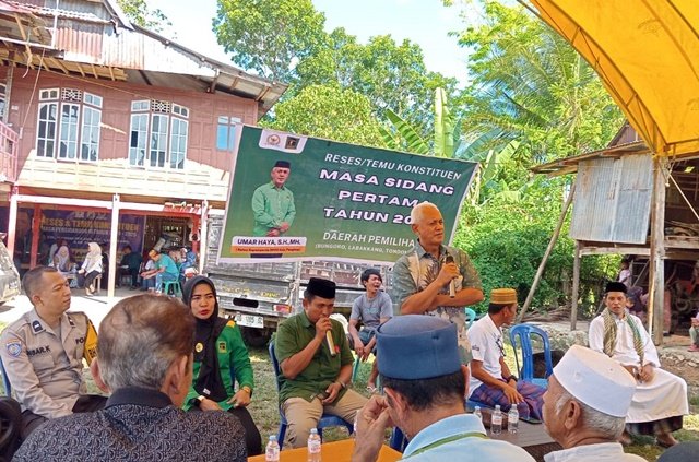 Reses di Desa Tabo-Tabo Pangkep, Umar Haya Dapat Curhatan Soal Sapi, Air, dan Guru Sekolah