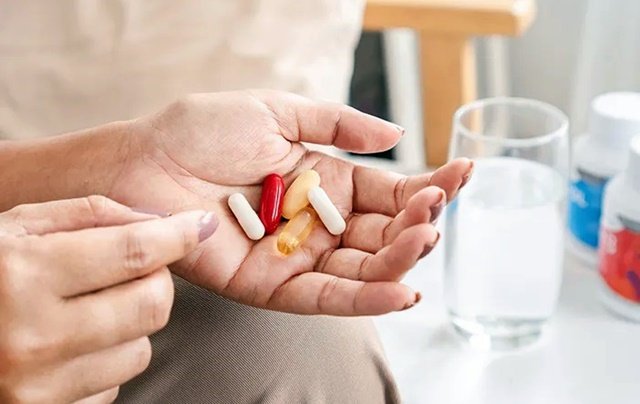 Tak Sekadar Minum, Ini Waktu Terbaik Konsumsi Vitamin agar Manfaatnya Maksimal