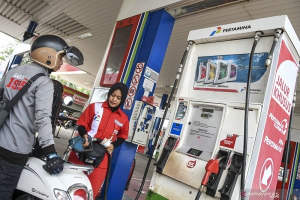 Stok BBM Nasional Aman, Menteri Bahlil Ungkap Rencana Tambah Cadangan 90 Hari
