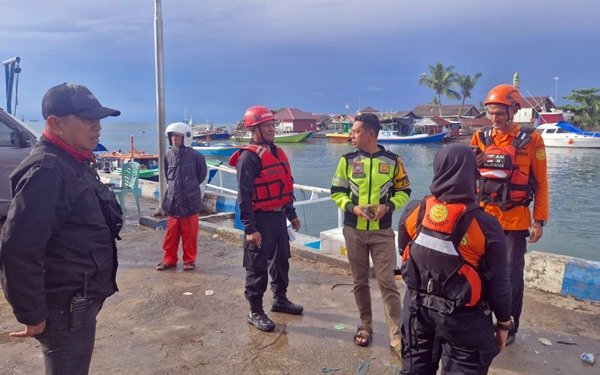 Pemancing Hilang di Pantai Tanjung Bayur, Tim Sisir Laut Balikpapan Kaltim