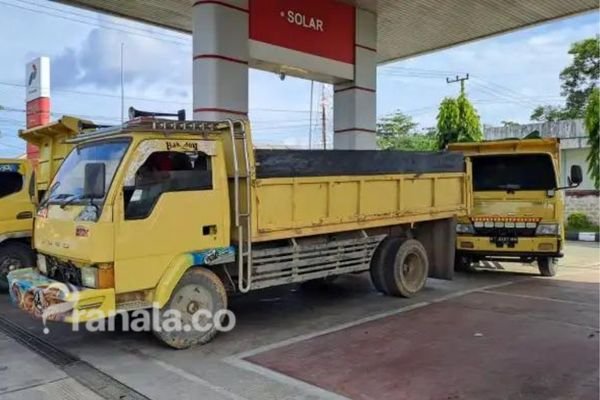 Antrean Solar di SPBU Bontang Masih Panjang