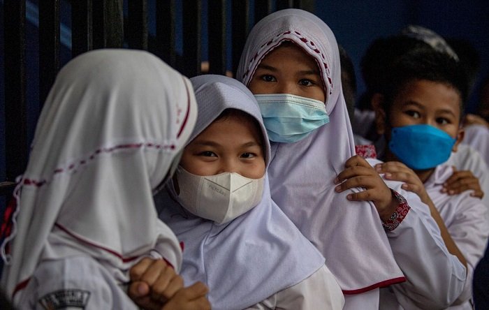 Pendapatan Penjahit Lokal di Bontang Terdongkrak Akibat Program Bantuan Seragam Sekolah