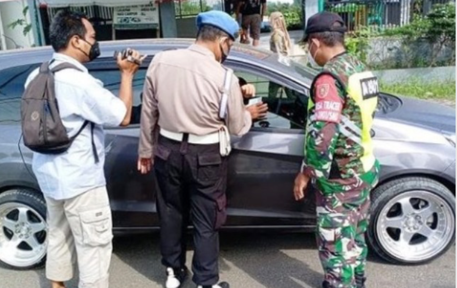 Aparat Perketat Jalur Masuk di Samarinda Seberang