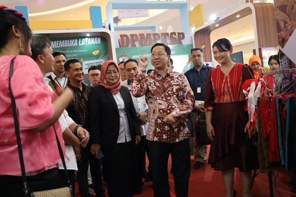 Kaltim Fair 2025 Resmi Dibuka, Parade Gagasan Menuju Generasi Emas