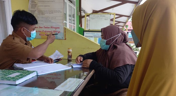 Ratusan Warga Bontang Mengadu Terkait Penyaluran BLT