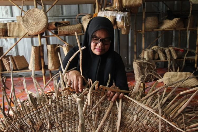 Geopolitik Global Ancam UMKM Kaltim: Harga Naik, Pasokan Seret