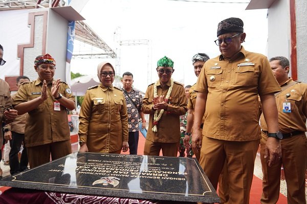 Gedung Pangkalan Pendaratan Ikan Diresmikan, Wali Kota Bontang Minta UPTD Segera Dibentuk