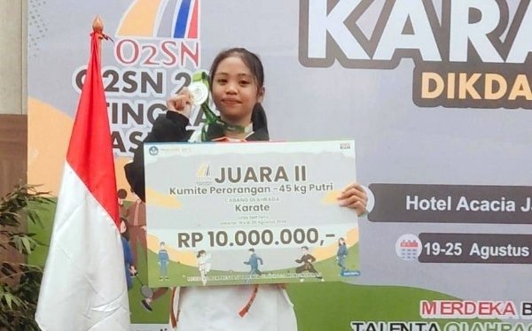 Siswi SMPN 4 Muara Badak, Adinda Septiani Ramadani Raih Medali Perak di O2SN Nasional
