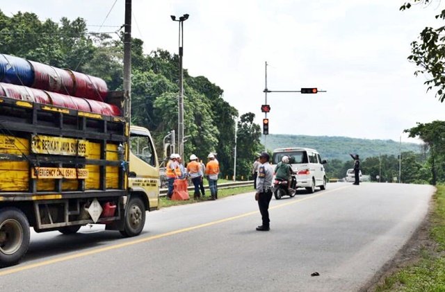 Akhirnya Dipasang! Simpang Padat di Kutim Kini Pakai Lampu Lalu Lintas