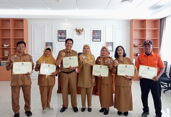 6 ASN Bontang Terima SK Pensiun, Purna Tugas per 1 Mei 2025