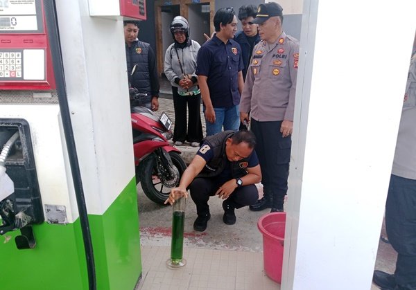 Sidak Empat SPBU, Polres Bontang Pastikan BBM Bebas Oplosan