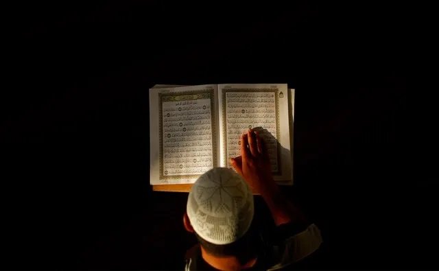 Rasulullah SAW Biasa Baca Tiga Ayat Ini sebelum Tidur