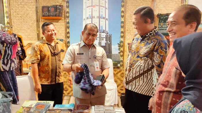 Ramai sejak Pagi, Warga Serbu Stan Dekranas Expo 2025 di Balikpapan