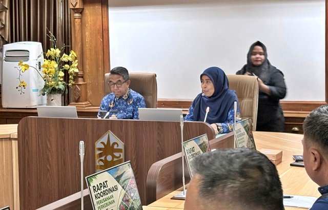 Bupati Kutim Sentil Pengusaha Sawit: Kebun di Sini, Pabrik di Luar Daerah