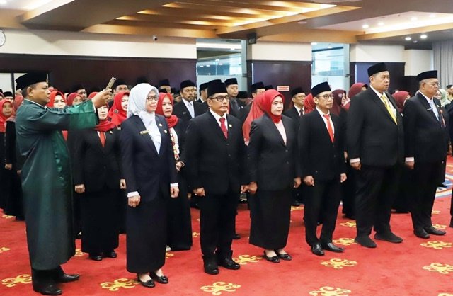 91 Pejabat Pemprov Kaltim Dilantik, 7 Diantaranya Pejabat Pimpinan Tinggi Pratama