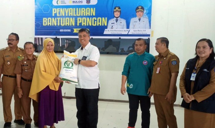 20 Kg Beras Kualitas Medium untuk 4.139 KK di Bontang