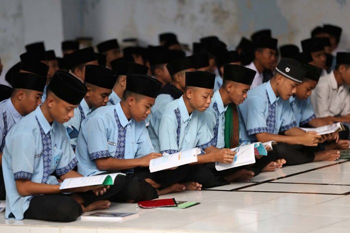 Dapat Banyak Dukungan, Dewan Kebut Raperda Pesantren Kaltim
