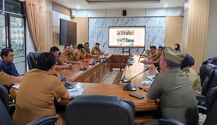 Bontang 'Perang' Iklan Rokok, 62 Titik Siap Ditertibkan Besok
